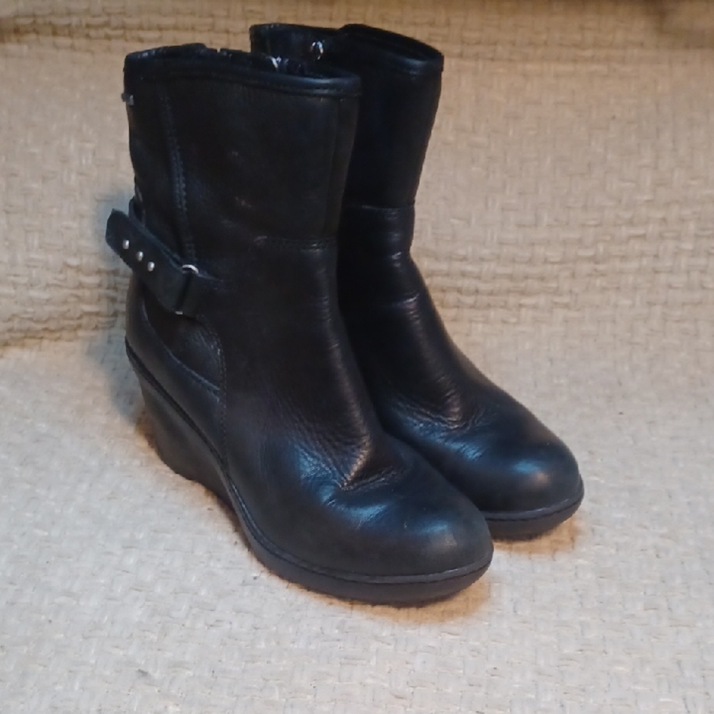 Clarks Natira Moto Wedge Boots